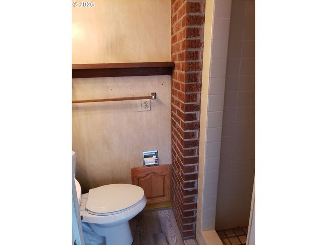 2830 COLORADO St, Longview, WA 98632