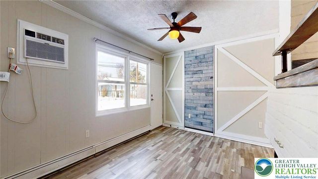 11 Easter Lane, Falls Twp, PA 19054