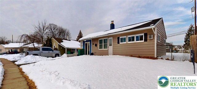 11 Easter Lane, Falls Twp, PA 19054