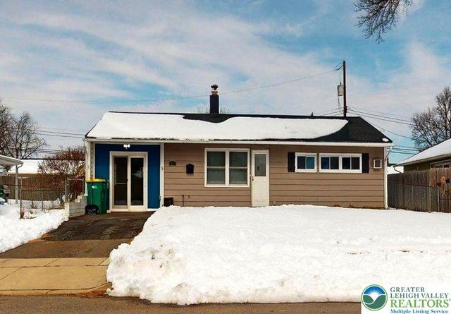 11 Easter Lane, Falls Twp, PA 19054