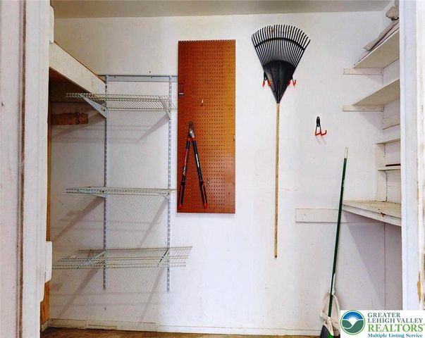 11 Easter Lane, Falls Twp, PA 19054