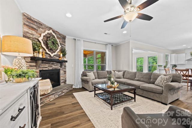 2862 Creekview Drive, Waxhaw, NC 28173