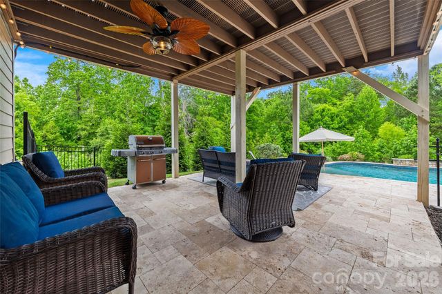 2862 Creekview Drive, Waxhaw, NC 28173