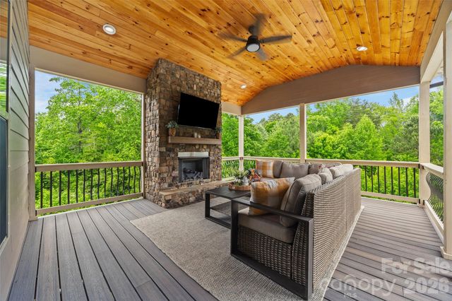 2862 Creekview Drive, Waxhaw, NC 28173