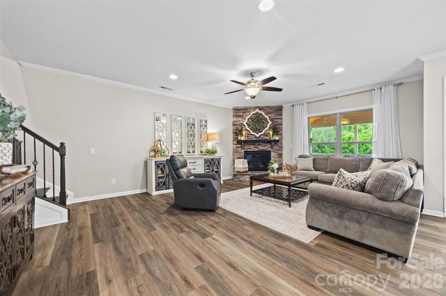 2862 Creekview Drive, Waxhaw, NC 28173