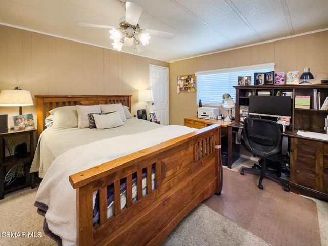 104 La Fortuna, Newbury Park, CA 91320
