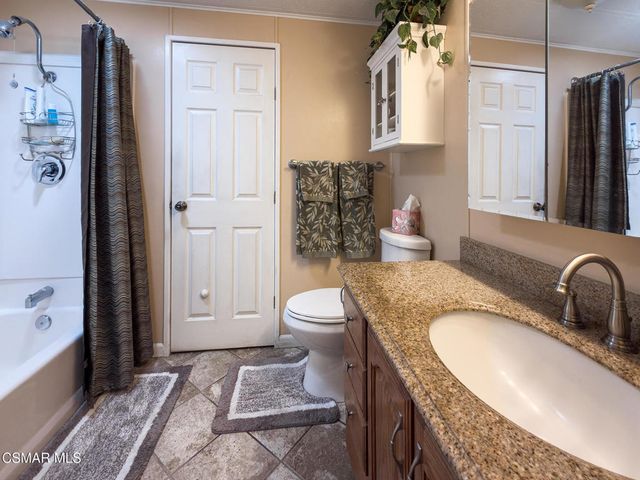 104 La Fortuna, Newbury Park, CA 91320