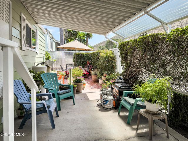 104 La Fortuna, Newbury Park, CA 91320