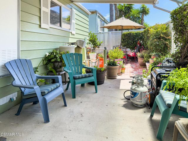 104 La Fortuna, Newbury Park, CA 91320