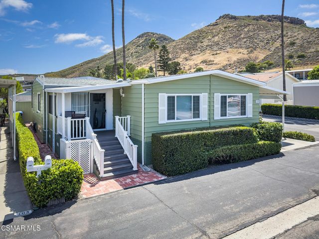 104 La Fortuna, Newbury Park, CA 91320