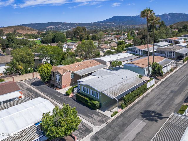 104 La Fortuna, Newbury Park, CA 91320