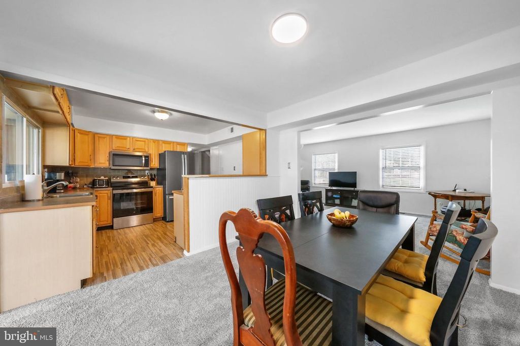 27 TOLEDO LN, WILLINGBORO, NJ 08046 — photo 5
