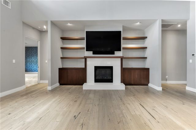 4718 Miramont Circle, Bryan, TX 77802