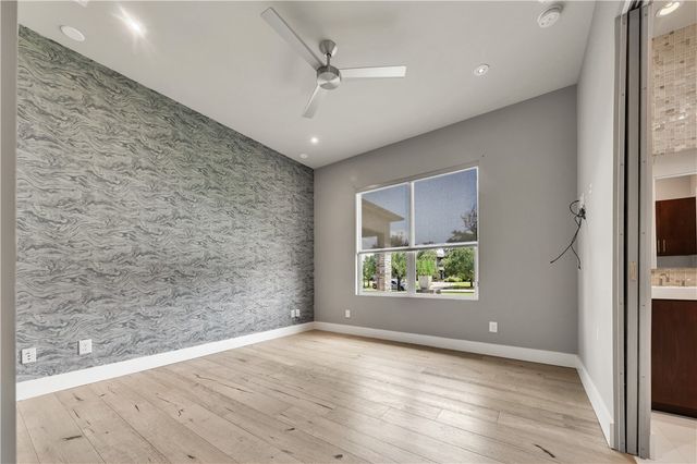 4718 Miramont Circle, Bryan, TX 77802