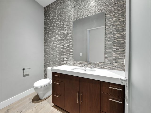 4718 Miramont Circle, Bryan, TX 77802