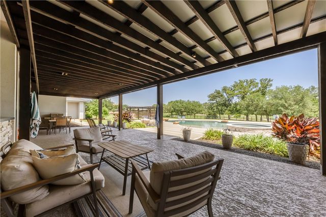 4718 Miramont Circle, Bryan, TX 77802