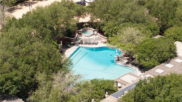 4718 Miramont Circle, Bryan, TX 77802