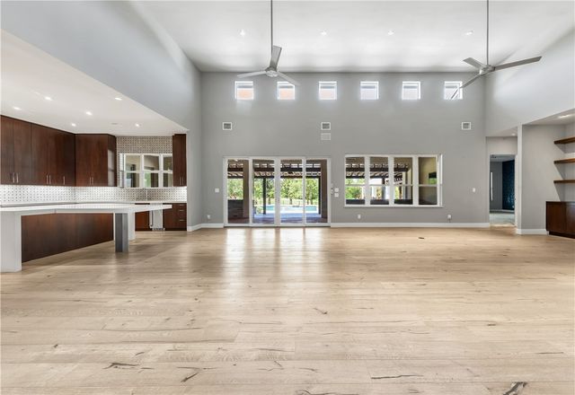 4718 Miramont Circle, Bryan, TX 77802