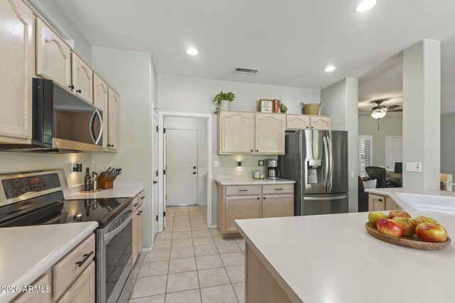 15555 W CORAL POINTE Drive, Surprise, AZ 85374