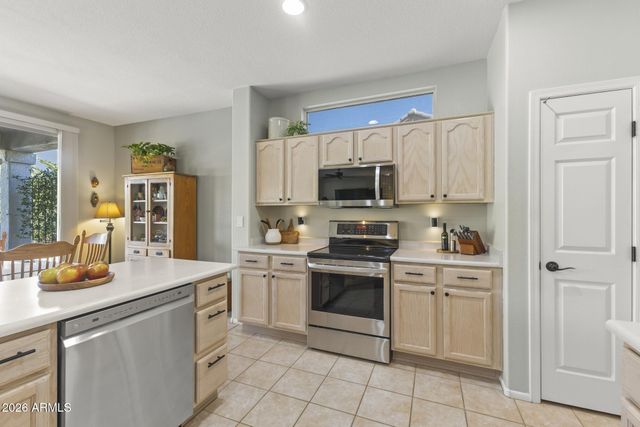 15555 W CORAL POINTE Drive, Surprise, AZ 85374