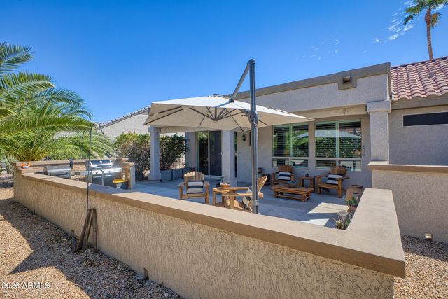 15555 W CORAL POINTE Drive, Surprise, AZ 85374