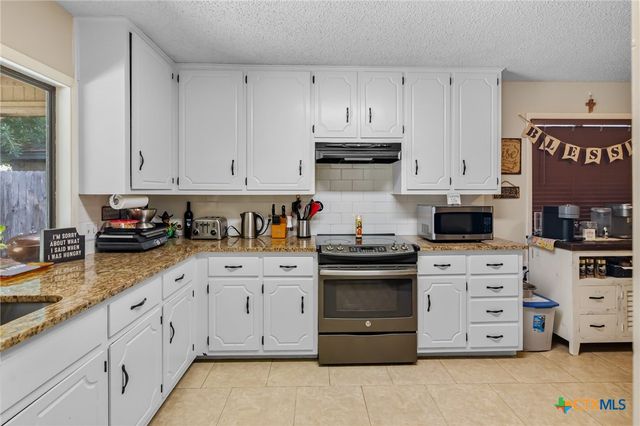 205 Pecos Drive, Victoria, TX 77904