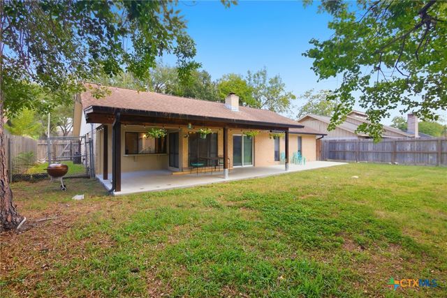 205 Pecos Drive, Victoria, TX 77904