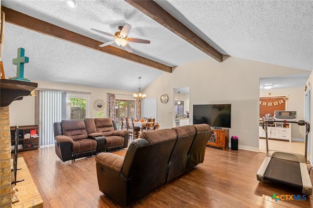 205 Pecos Drive, Victoria, TX 77904