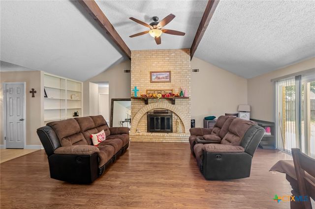 205 Pecos Drive, Victoria, TX 77904