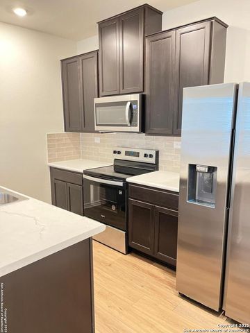 11622 Black Rose, San Antonio, TX 78245