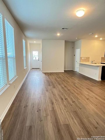 11622 Black Rose, San Antonio, TX 78245