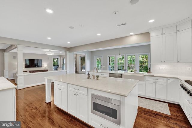 11394 FOX VALE GLEN CT, Oakton, VA 22124