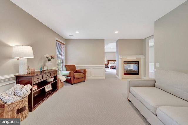 11394 FOX VALE GLEN CT, Oakton, VA 22124