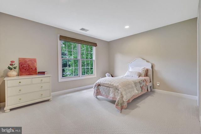 11394 FOX VALE GLEN CT, Oakton, VA 22124