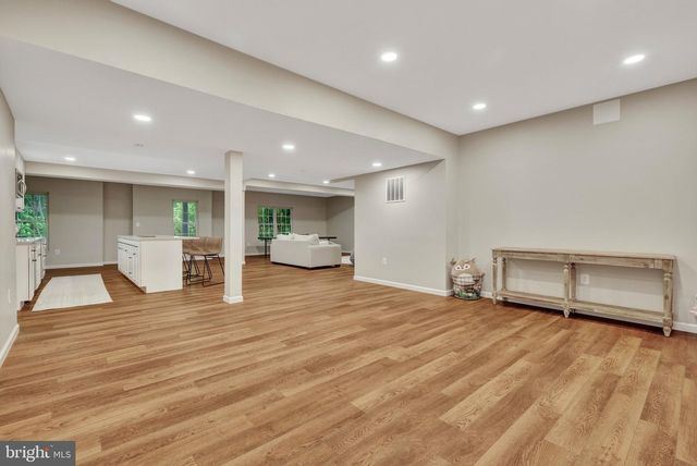 11394 FOX VALE GLEN CT, Oakton, VA 22124
