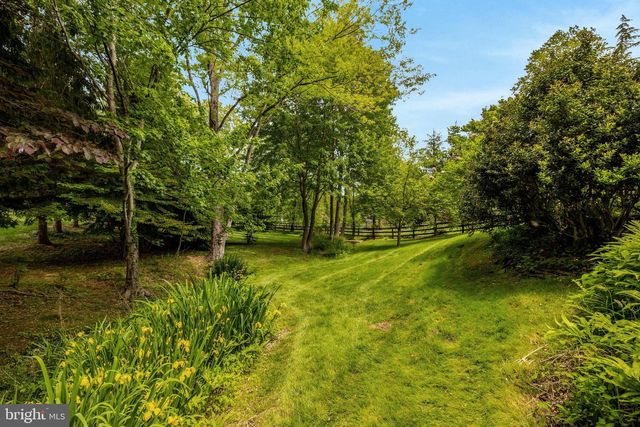 11394 FOX VALE GLEN CT, Oakton, VA 22124