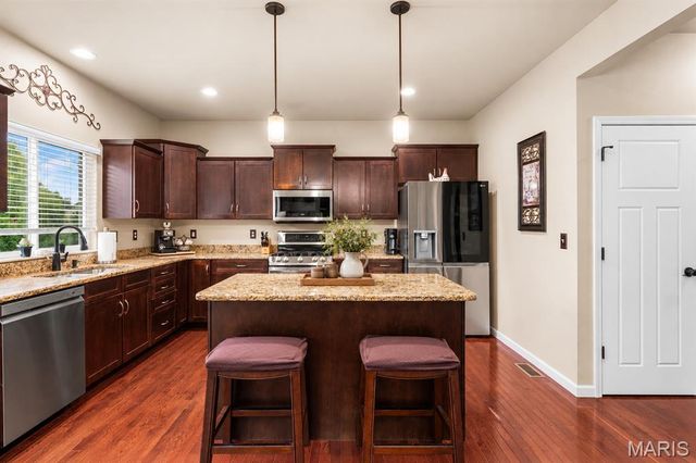 233 PEORIA Lane, O'fallon, IL 62269
