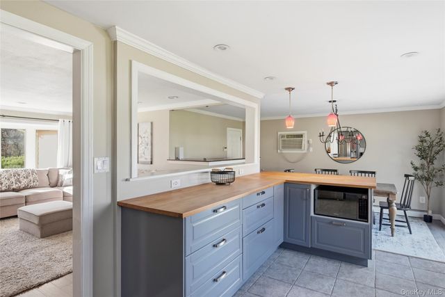 33 Urban Drive, Selden, NY 11784