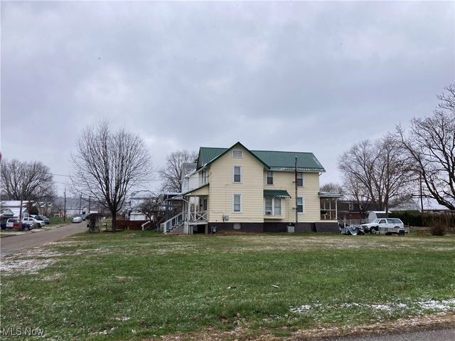 627 33rd Street, Parkersburg, WV 26101