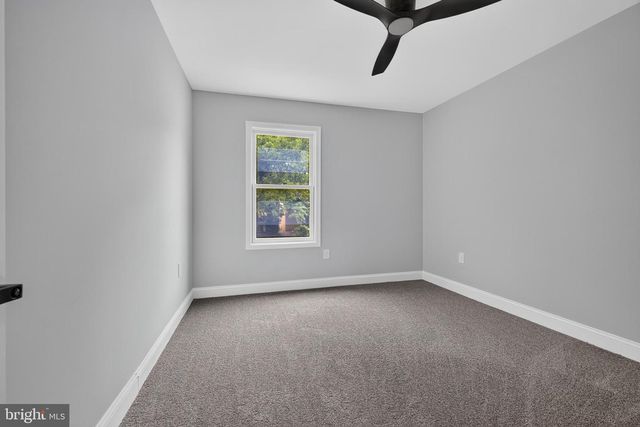 715 N LOCUST ST, Wilmington, DE 19801
