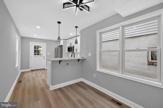 715 N LOCUST ST, Wilmington, DE 19801