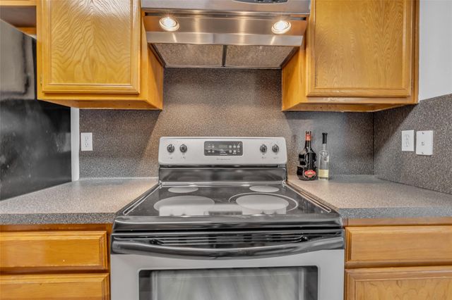 2025 Augusta Drive 304, Houston, TX 77057