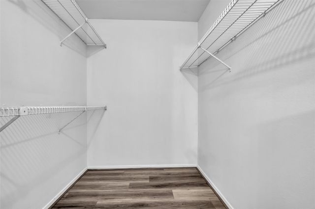 2025 Augusta Drive 304, Houston, TX 77057