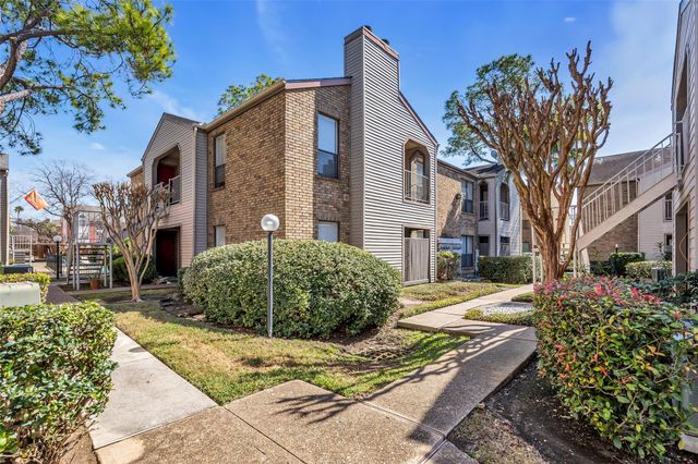 2025 Augusta Drive 304, Houston, TX 77057