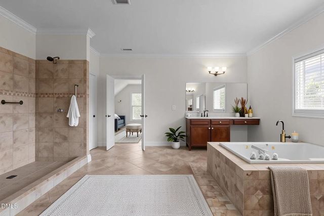 465 Davis Love Drive, Chapel Hill, NC 27517