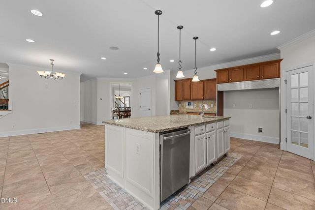 465 Davis Love Drive, Chapel Hill, NC 27517