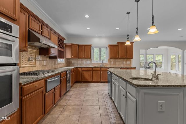 465 Davis Love Drive, Chapel Hill, NC 27517