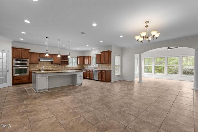 465 Davis Love Drive, Chapel Hill, NC 27517