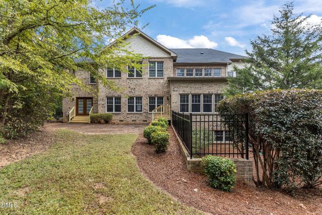465 Davis Love Drive, Chapel Hill, NC 27517