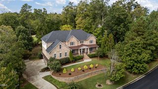 465 Davis Love Drive, Chapel Hill, NC 27517